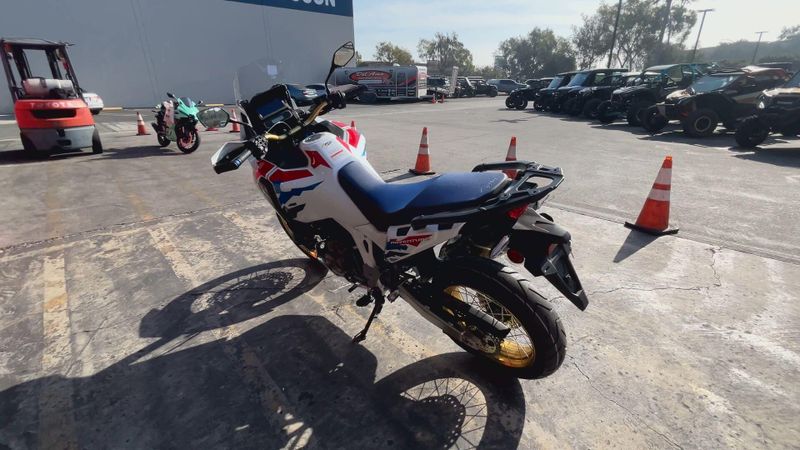 New 2026 Honda AFRICA TWIN ADV SP ES Image 6