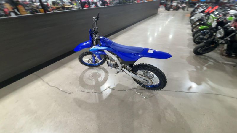 New 2027 Yamaha YZ250F Image 9