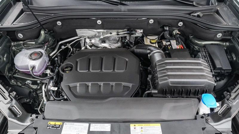 New 2025 Volkswagen Atlas 2.0T Peak EditionImage 26
