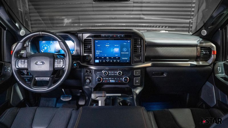 2024 Ford F-150 Raptor photo 28