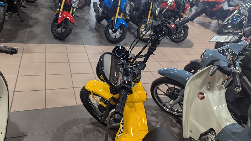 2024 Honda TRAIL 125 TURMERIC YELLOWImage 7