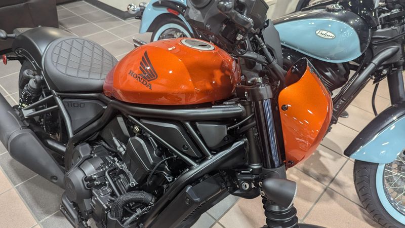 2025 Honda REBEL 1100 DCT SE FLARE ORANGE METALLICImage 6