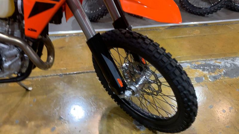 2025 KTM 500 EXC-F Image 9