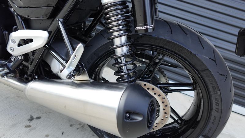 New 2025 Triumph Speed Twin 1200 Base 