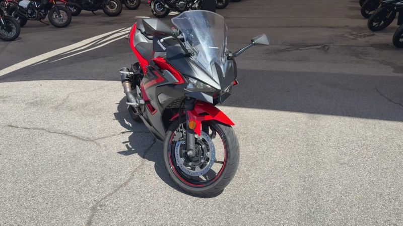 Used 2024 Kawasaki Ninja 500 SE ABS Image 7