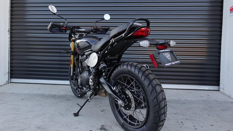 New 2026 Triumph Scrambler 400 XC 