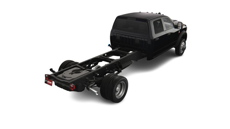 2023 RAM 5500 Tradesman Chassis Crew Cab 4x2 84