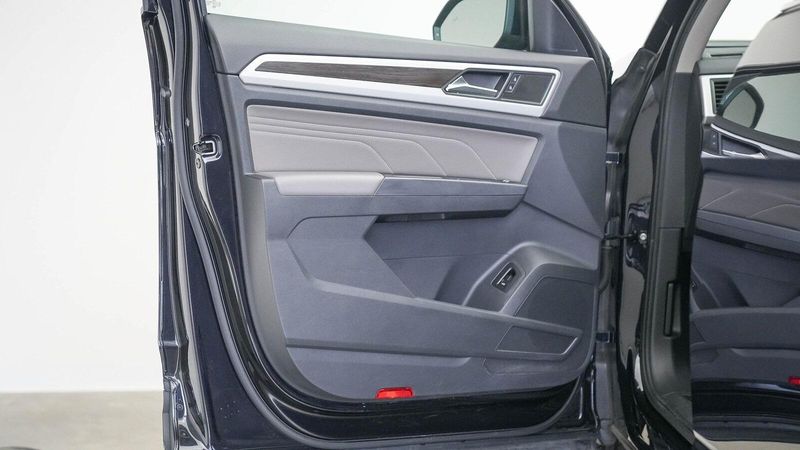 2021 Volkswagen Atlas 3.6L V6 SE w/TechnologyImage 20