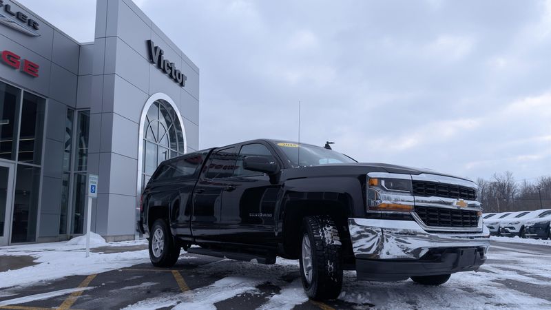 Used 2018 Chevrolet Silverado 1500 LTImage 3
