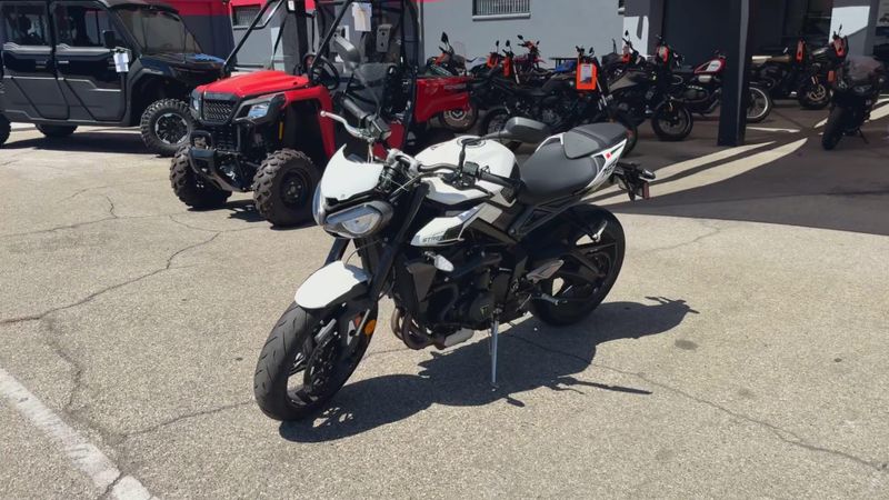 Used 2025 Triumph Street Triple 765 R Image 4