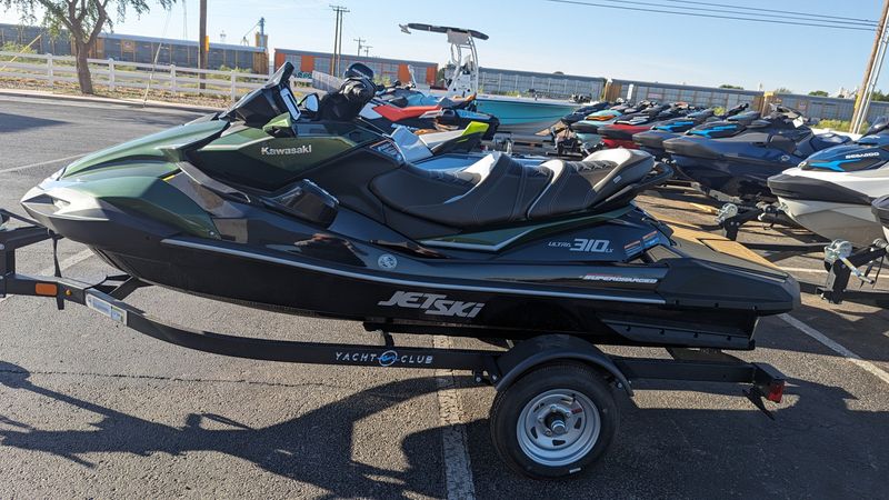 2024 Kawasaki JET SKI ULTRA 310LX Image 1