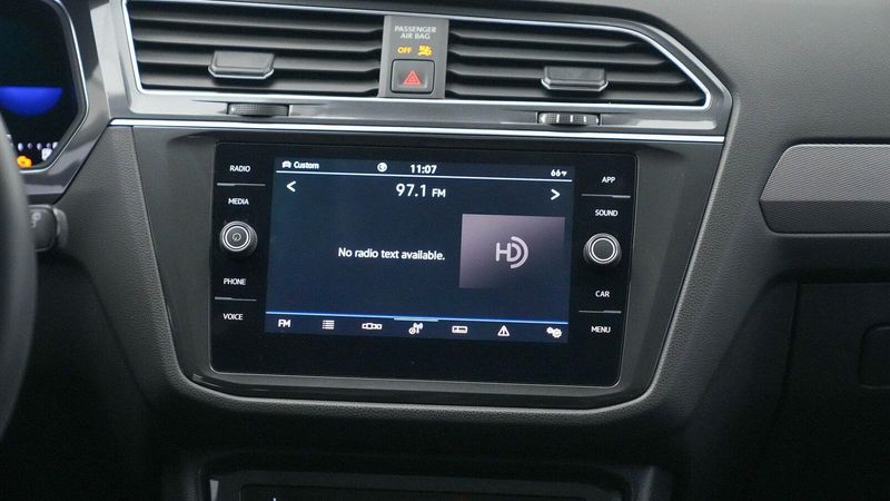 2022 Volkswagen Tiguan 2.0T SEImage 14