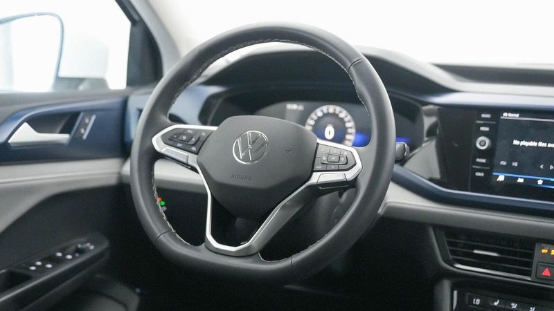 2024 Volkswagen Taos 1.5T SEImage 15