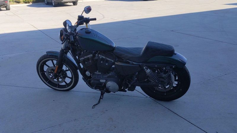 Used 2021 Harley-Davidson SPORTSTER IRON 883 Image 5