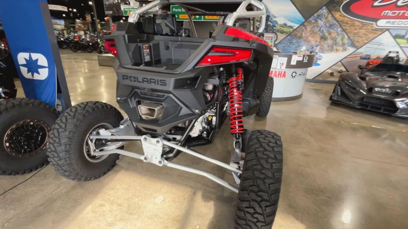 New 2026 Polaris RZR PRO R ULTIMATE Image 2