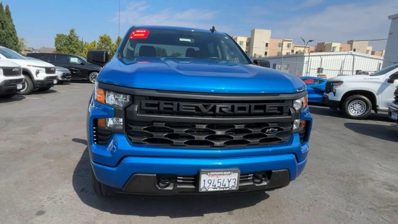 2024 Chevrolet Silverado 1500 CustomImage 4