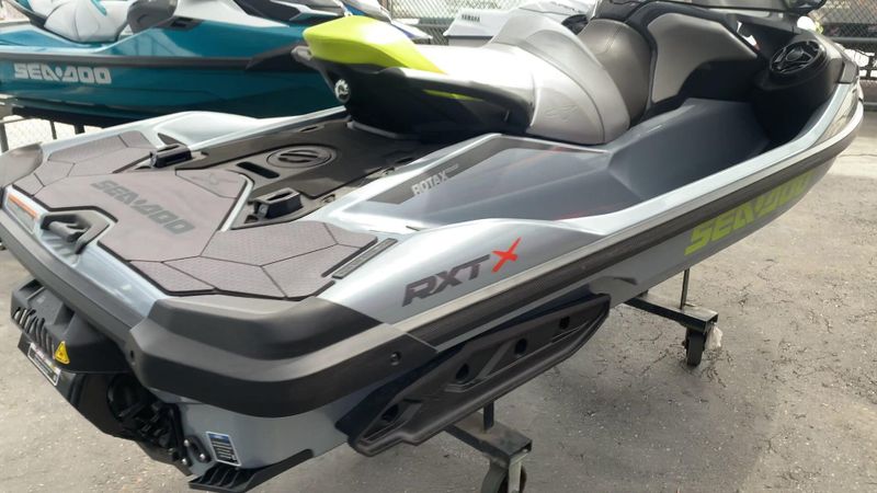 New 2025 Sea-Doo RXT-X 325 (SOUND SYSTEM) Image 2