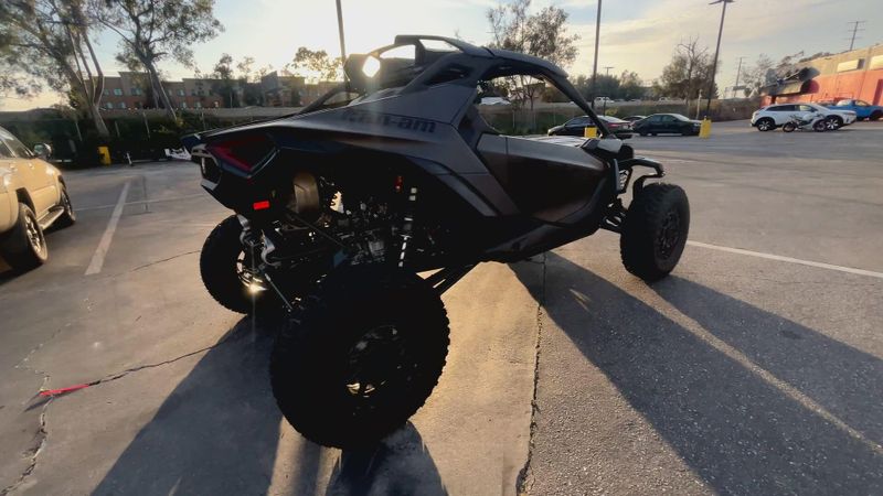 New 2026 Can-Am MAVERICK R X RS WITH SMART-SHOX 999T DCT Image 8