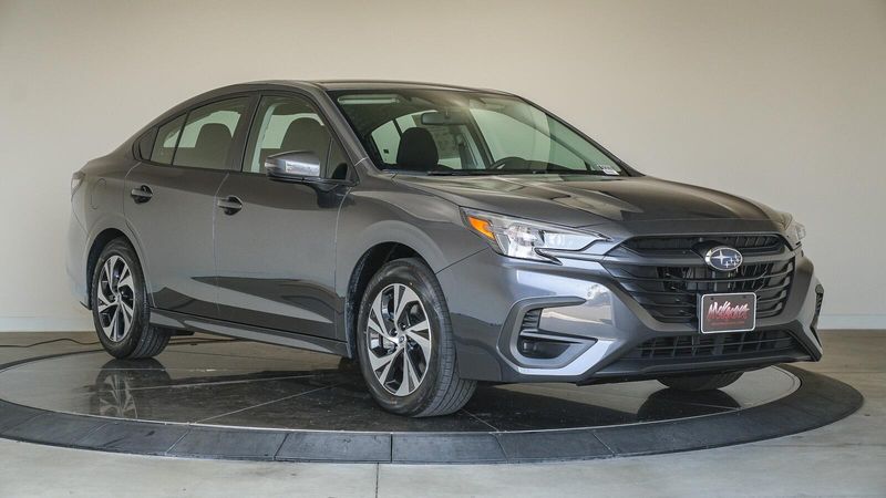 New 2025 Subaru Legacy PremiumImage 5