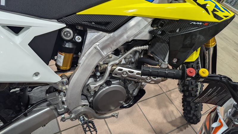 2025 Suzuki RMZ 450 Image 8