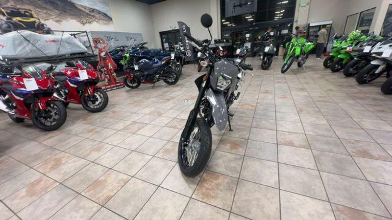 New 2025 Kawasaki KLX 230SM ABS Image 7