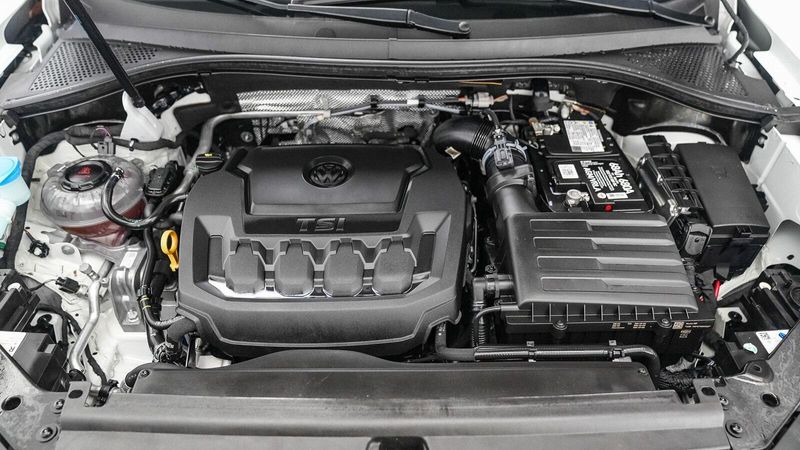 2022 Volkswagen Tiguan 2.0T SEImage 26