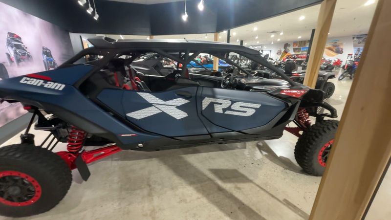 New 2026 Can-Am MAVERICK R MAX X RS WITH SMART-SHOX 999T DCT Image 5