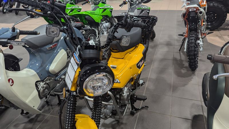 2024 Honda TRAIL 125 TURMERIC YELLOWImage 5