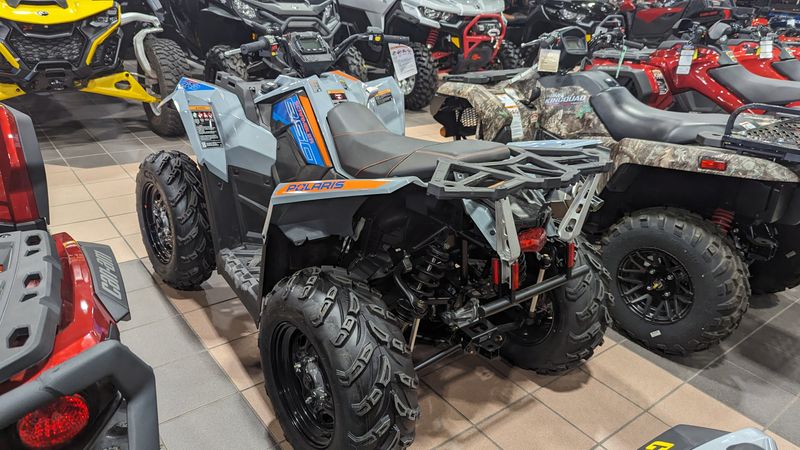 2024 Polaris SCRAMBLER 850  STORM GRAY AND RADAR BLUEImage 4