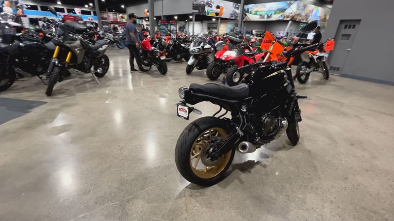 Used 2023 Yamaha XSR700 Image 8