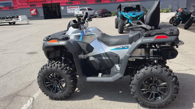 New 2027 CFMOTO CFORCE 800 TOURING Image 5