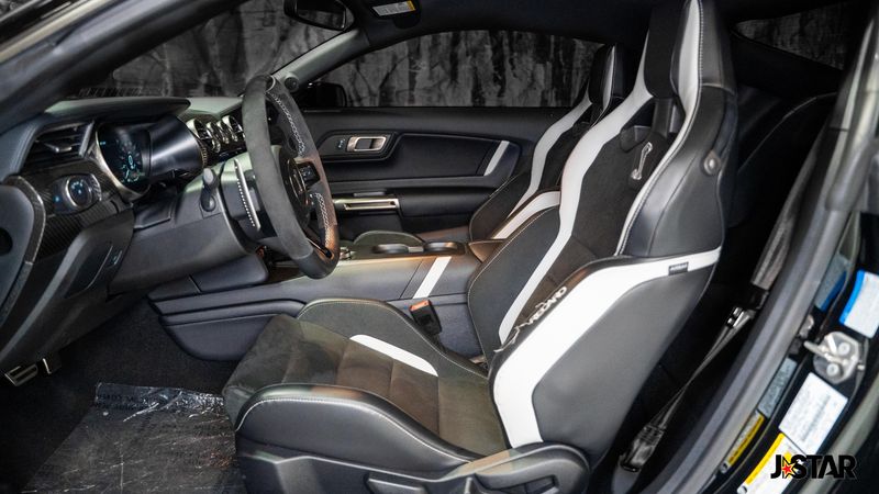 2020 Ford Mustang Shelby GT500 photo 2