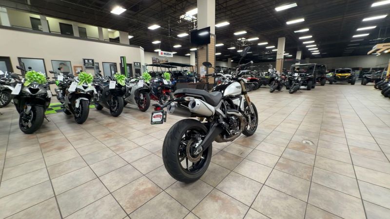 Used 2018 Ducati SCRAMBLER 1100 SPORT Image 8