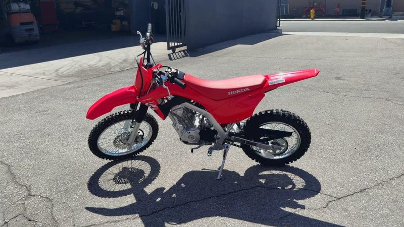 New 2027 Honda CRF125F Image 6