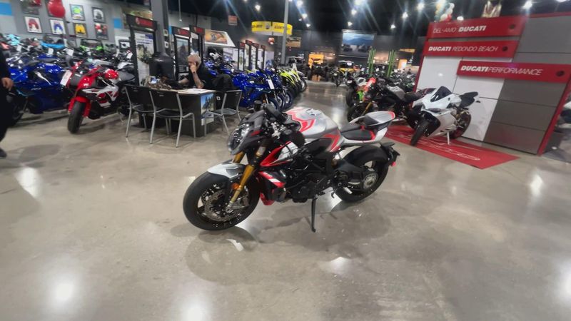Used 2022 Mv Agusta BRUTALE 1000 NURBURGRING Image 4