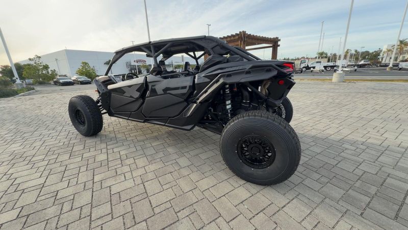 New 2025 Can-Am MAVERICK X3 MAX X RS TURBO RR SMART-SHOX Image 6