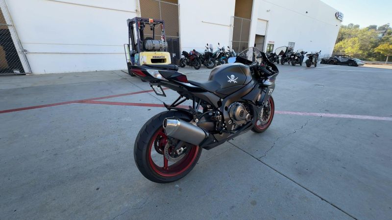 Used 2026 Suzuki GSX-R600 CA Image 9