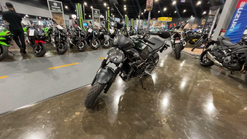 2025 Suzuki SV650 ABS  in a GREEN/BLACK exterior color. Del Amo Motorsports of Redondo Beach (424) 390-7811 delamomotorsports.com 