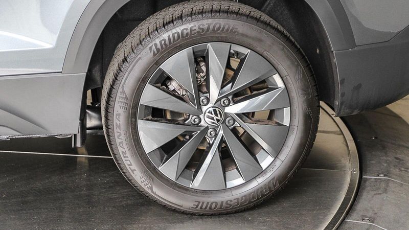 2024 Volkswagen Taos 1.5T SImage 11