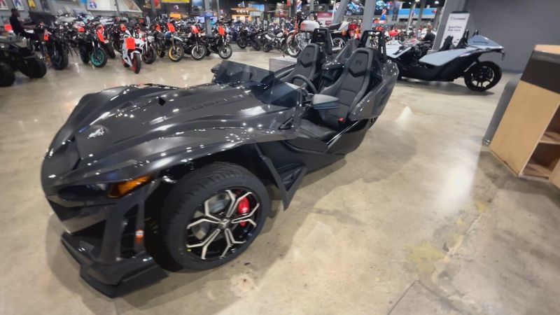 2025 Polaris SLINGSHOT R AUTODRIVE Image 5