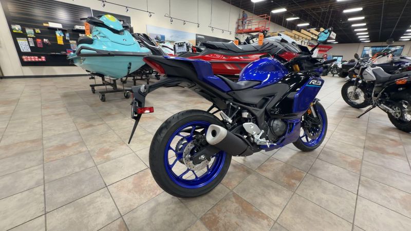 New 2026 Yamaha YZF-R3 ABS Image 9