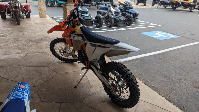 2022 KTM XC 250 TPIImage 4