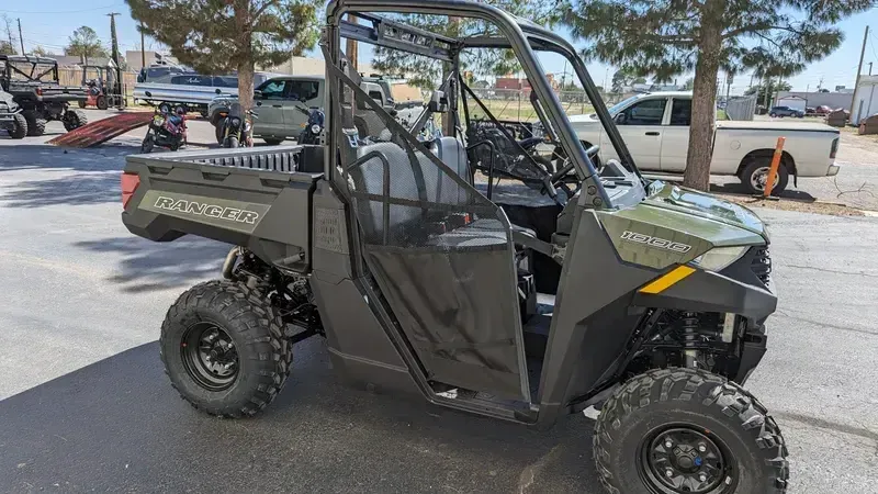 2025 Polaris RANGER 1000 EPS SAGE GREENImage 16