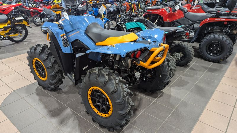 2025 Can-Am RENEGADE XMR 1000R SCANDI BLUE AND ORANGE CRUSHImage 4