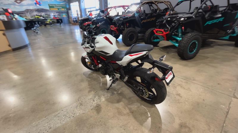 2022 Kawasaki Z650 ABS Image 6