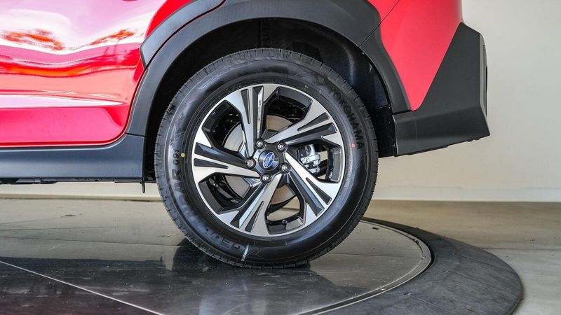 New 2025 Subaru Crosstrek PremiumImage 9