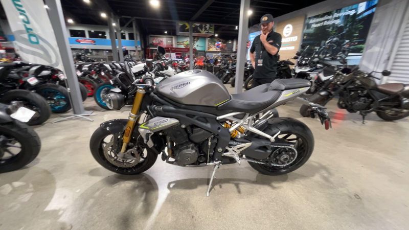 Used 2023 Triumph STREET TRIPLE 1200 RS Image 5