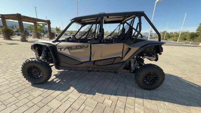 New 2026 Honda TALON 1000R-4 FOX LIVEVALVE Image 6