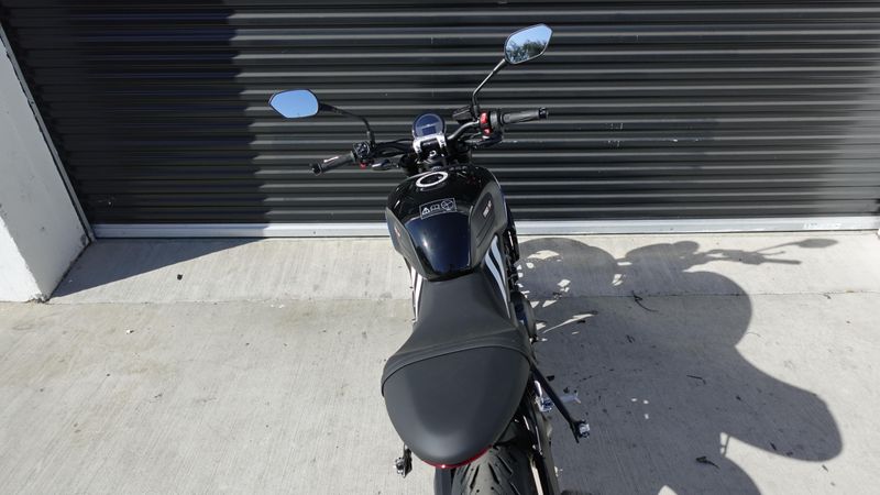 New 2025 Triumph Trident 660 