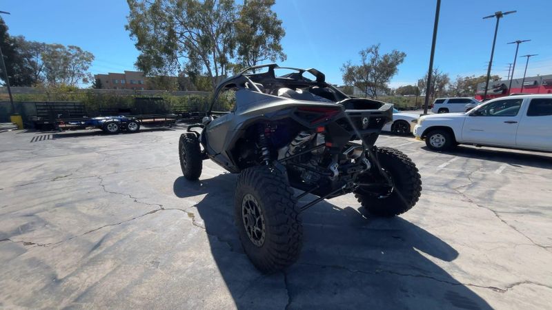 New 2026 Can-Am MAVERICK R X RC WITH SMART-SHOX 999T DCT Image 2